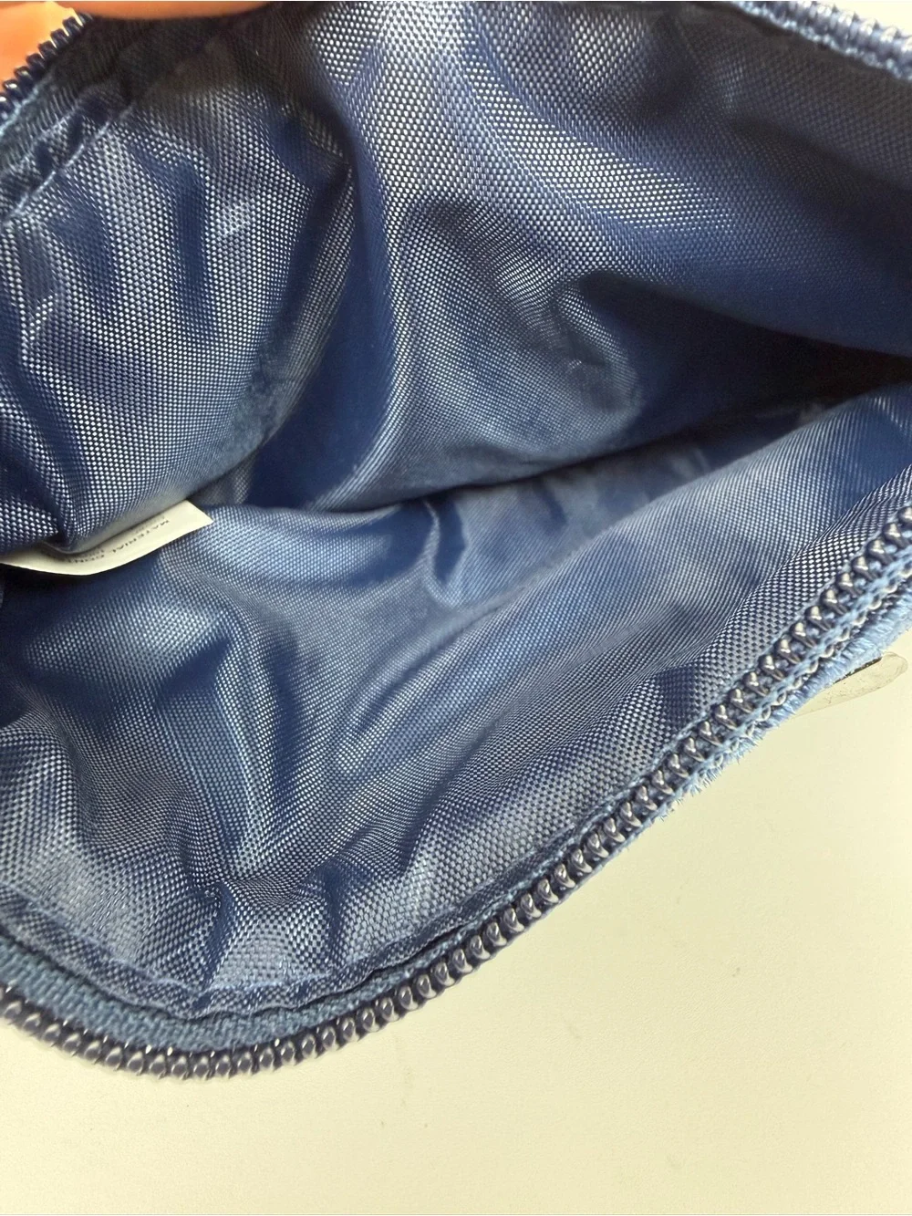 Isabella Scott Sydney Navy Blue Velvet Makeup Cosmetic Bag Travel Zip Pouch New